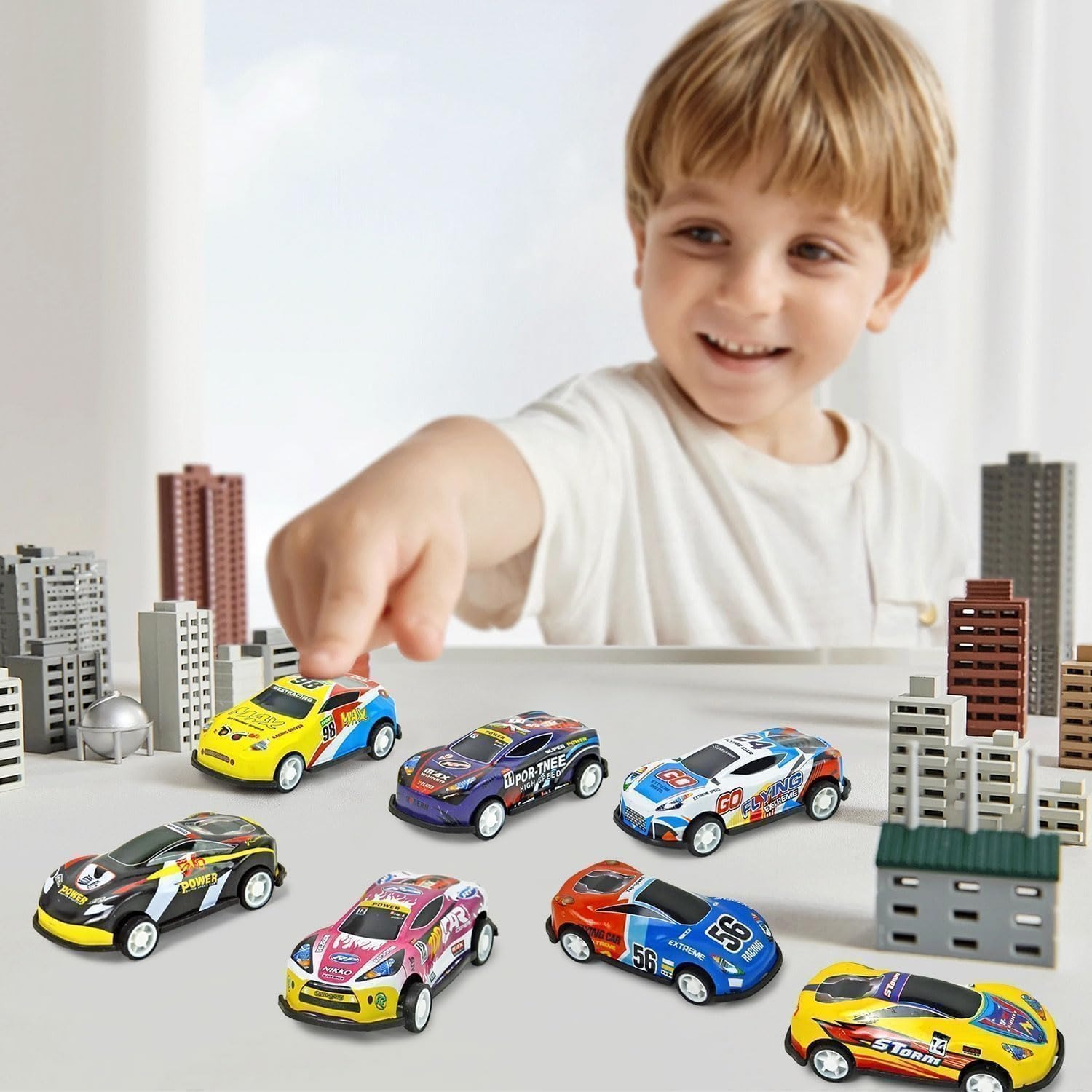 30-Pack Mini Pull Back Race Cars